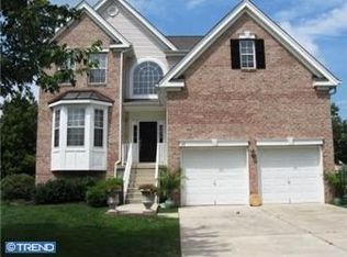 39 Woodyfield Ln, Delran, NJ 08075