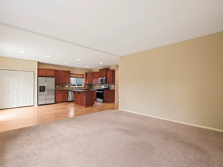 613 195th St SE — Photo 16