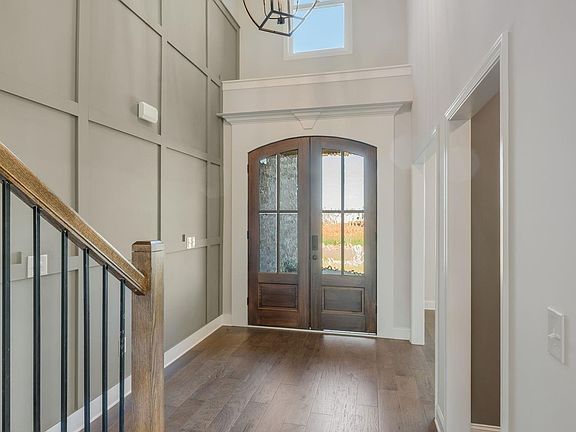 6th image of this home