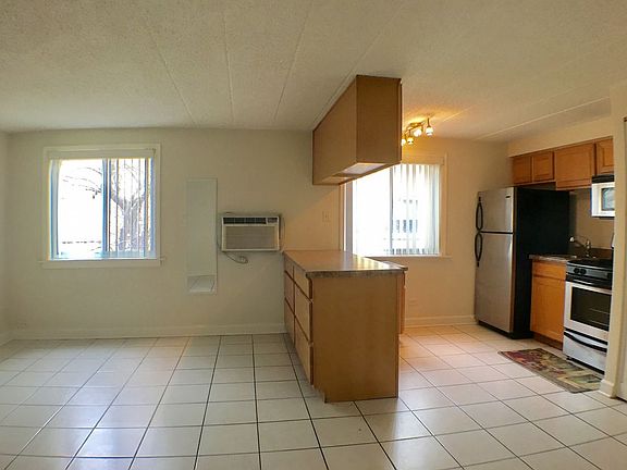 2nd image of 550 S Archer Ave #2B