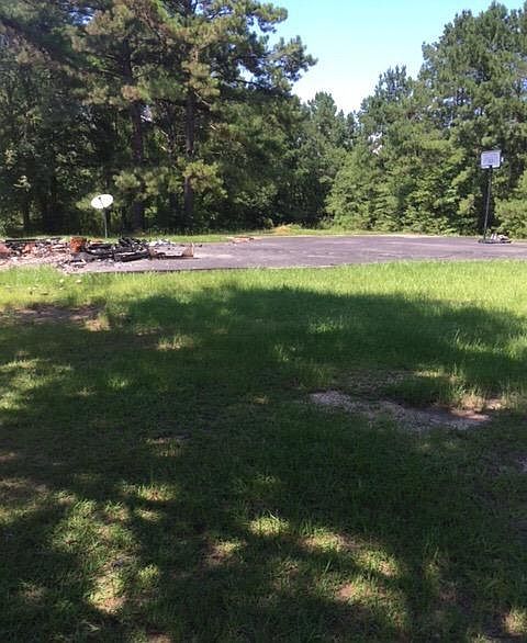 1st image of 12 Charles Brister Dr