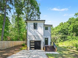 2513 Rochelle St, Durham, NC 27703