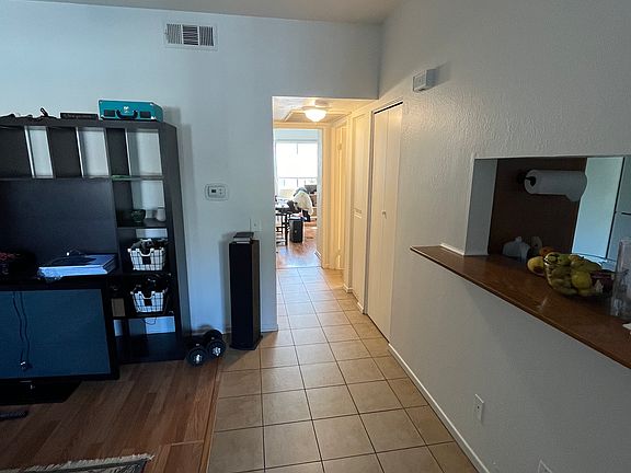5th image of 110 Maegan Pl APT 7