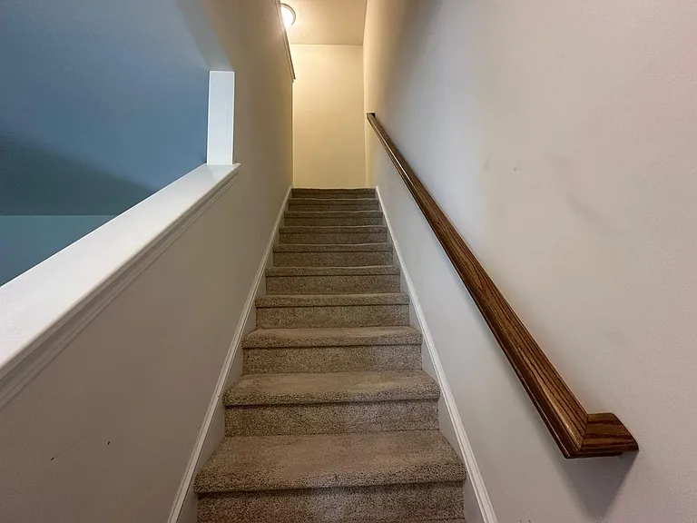 183 Polaris Ave — Photo 8