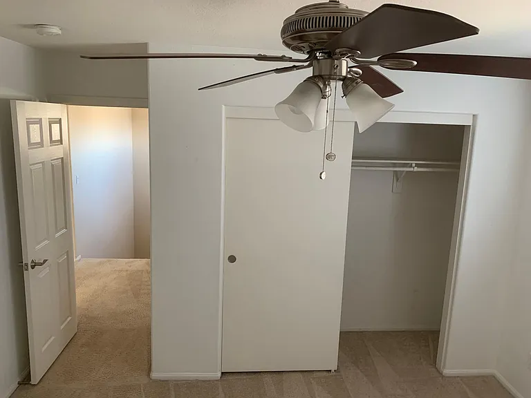 13558 Deluvina Ct — Photo 34