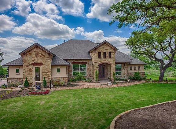 3rd image of 2505 Otter Way