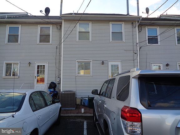 4th image of 516 S Logan Ave