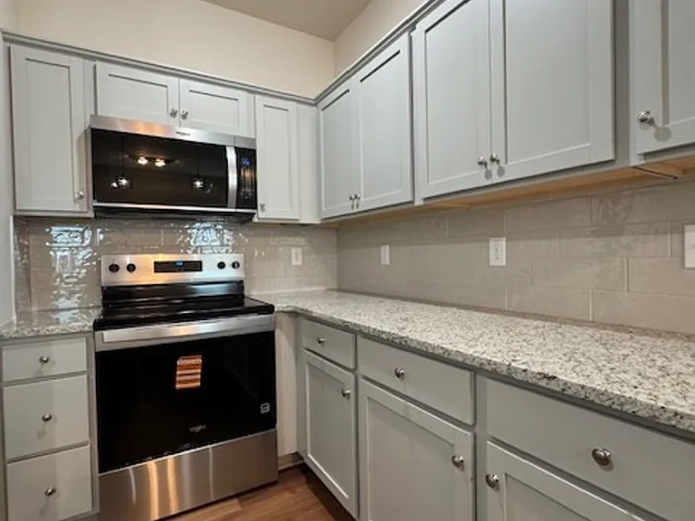 111 Kendall Farms Dr — Photo 6