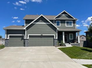 1926 Mayflower Rd, Bellevue, NE 68123