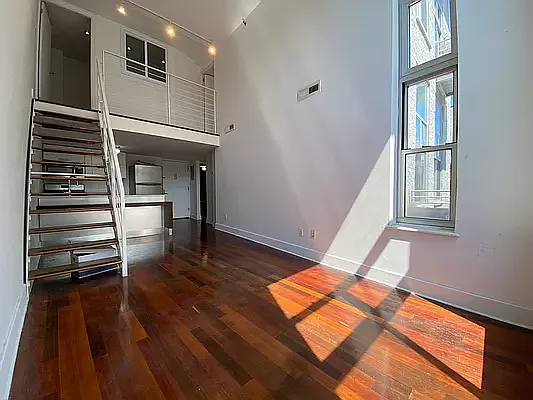 Rented by Bright Villas LLC | media 40