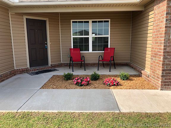 2nd image of 25155 E 91st Pl
