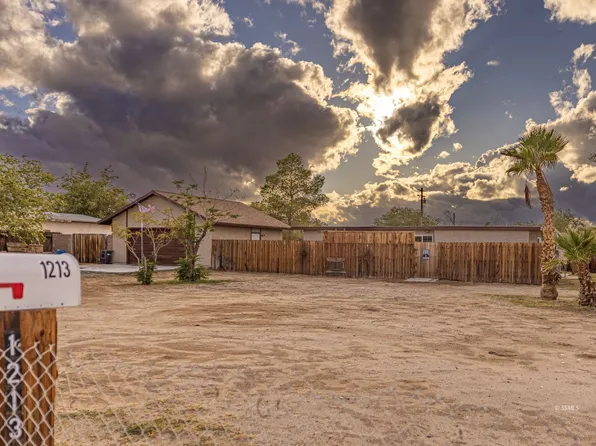 1213 S Primrose St, Ridgecrest, CA 93555