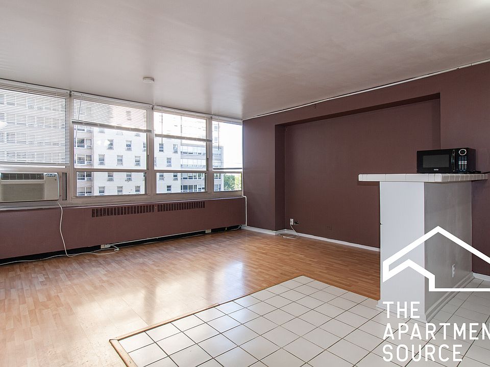 1st image of 3950 N Lake Shore Dr APT 1222
