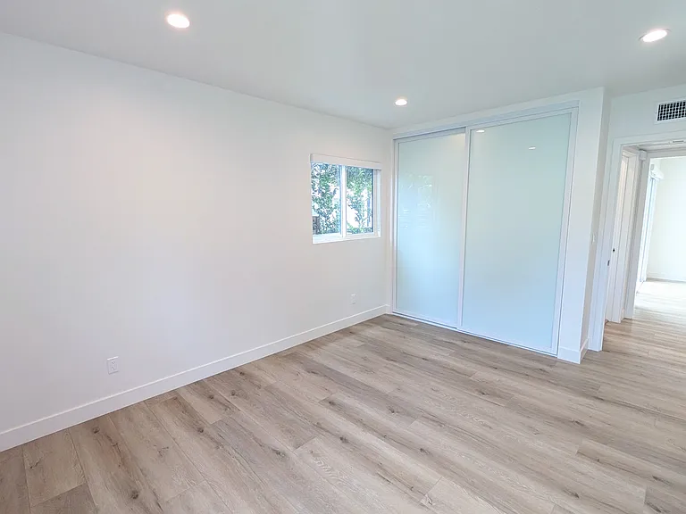 Bedroom #1