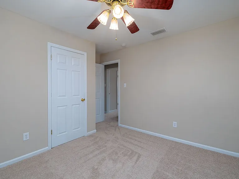 1789 Moonstone Dr — Photo 28