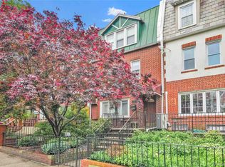 2310 21st Ave, Astoria, NY 11105