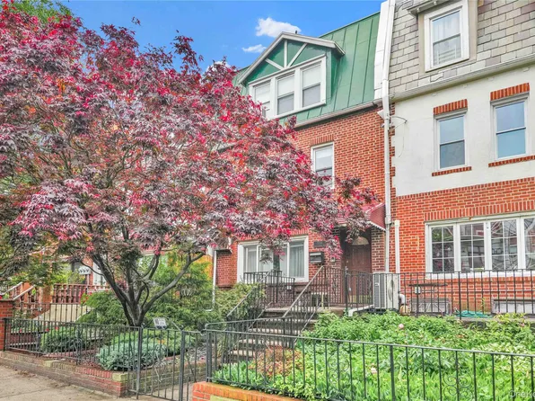 2310 21st Avenue, Astoria, NY 11105
