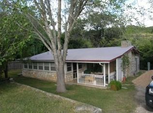 260 Whippoorwill Dr, Canyon Lake, TX 78133