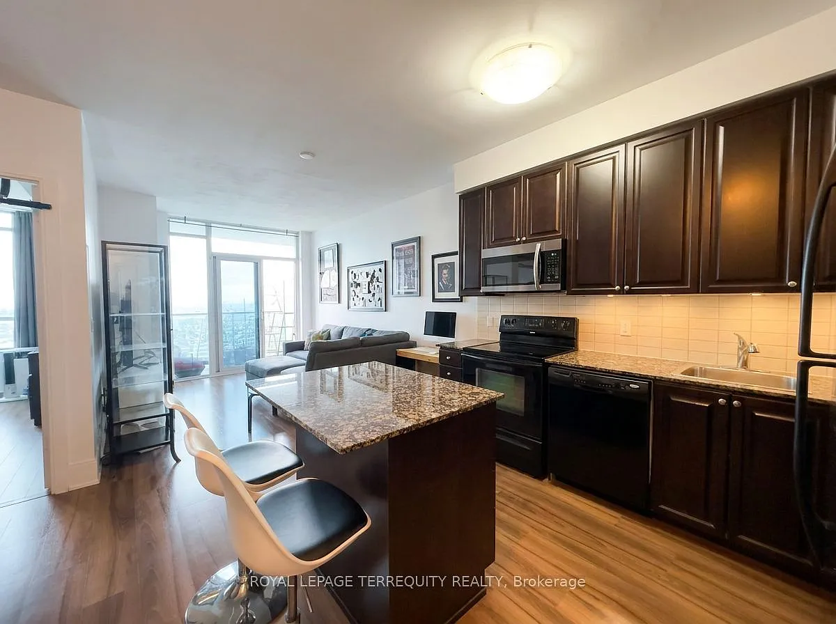 2 bed, $2,300 — Photo 2