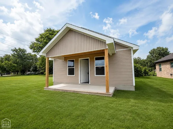 448 E Speedway St, Trumann, AR 72472