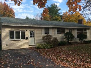 27 Edgewood Rd, Portsmouth, NH 03801