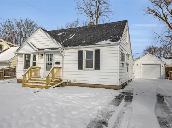 144 Clearvale Dr, Cheektowaga, NY 14225