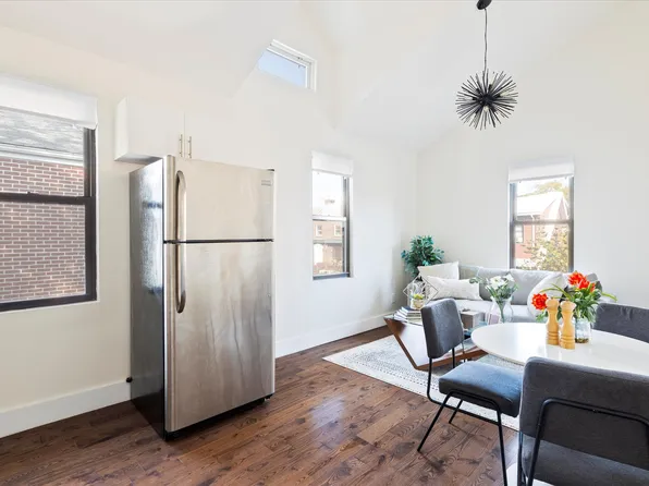 3014 Brighton 1st Street image 13 of 17