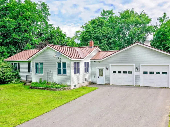 148 Stanwood Park Circle, Farmington, ME 04938