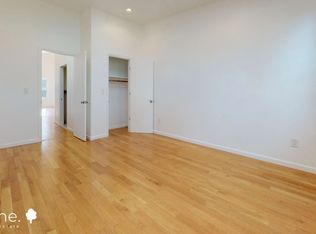 333 18th St #1L, Brooklyn, NY 11215