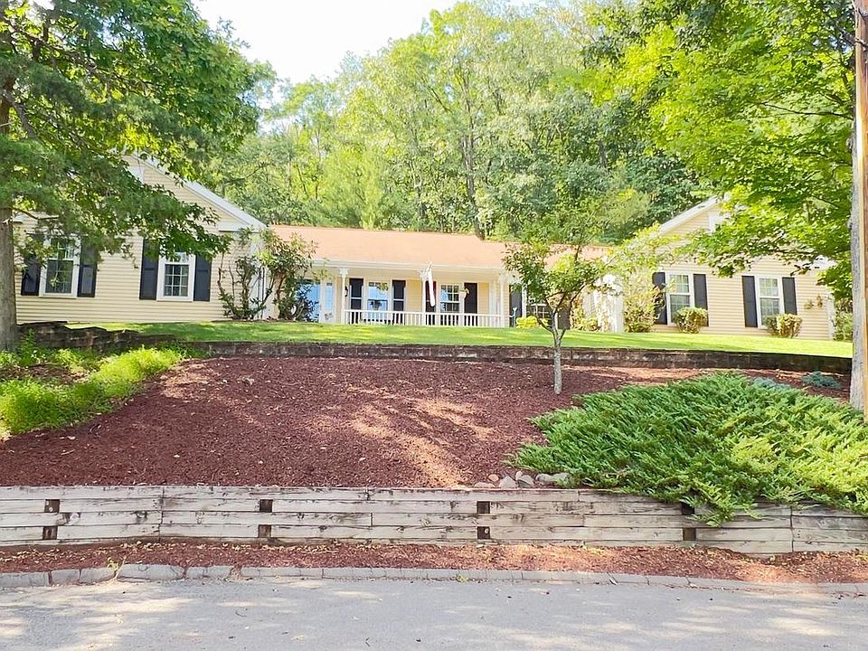 1st image of 15403 High Point Ct SW