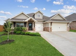 13805 Limestone Ln, Yukon, OK 73099