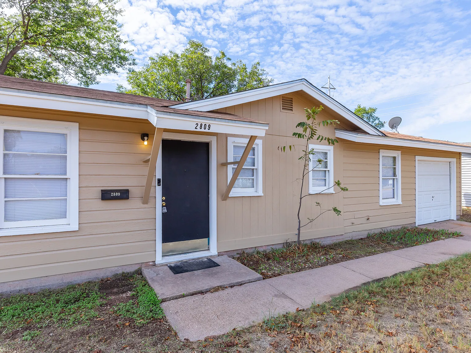 3 bed, 864 sqft, $1,850 — Photo 4