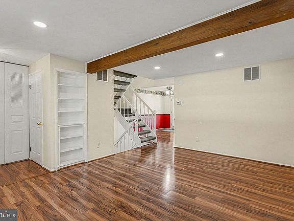 5th image of 134 Drexel Dr