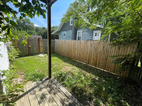 123 Earl Ave APT 1, Glassboro, NJ 08028