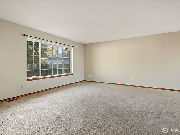 5th image of 1226 W Birch Street