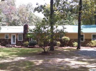 580 Rocky Ford Point Rd, Cedar Bluff, AL 35959