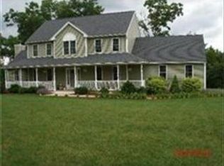 39 Quabbin Path, Sutton, MA 01590