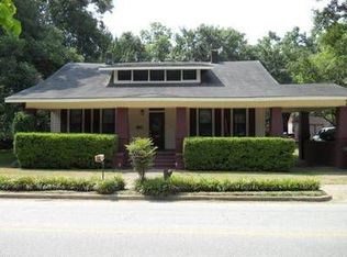 107 W Church St, Headland, AL 36345