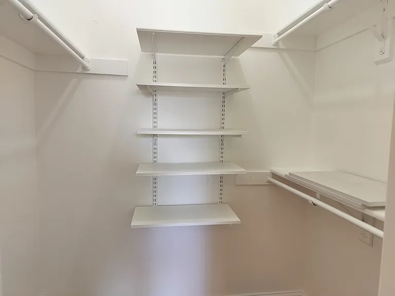5310 Keller Springs Rd #723 — Photo 30
