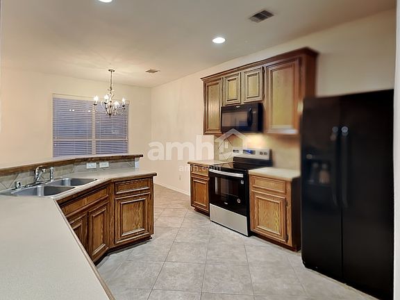 4th image of 4919 Grapevine Lake Ct