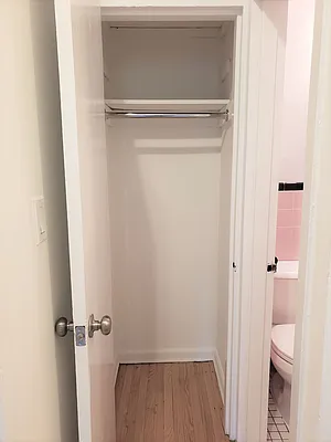 Rented by Douglas Elliman | media 15