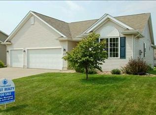 1213 S 4th St, Indianola, IA 50125