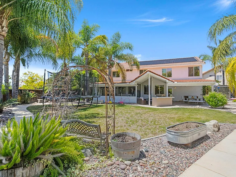 31500 Britton Cir — Photo 17