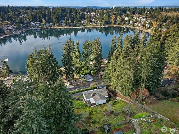 2nd image of 235 Lake Louise Drive SW