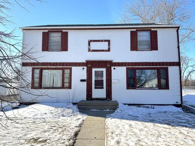 609 4th Ave NW, Jamestown, ND, 58401