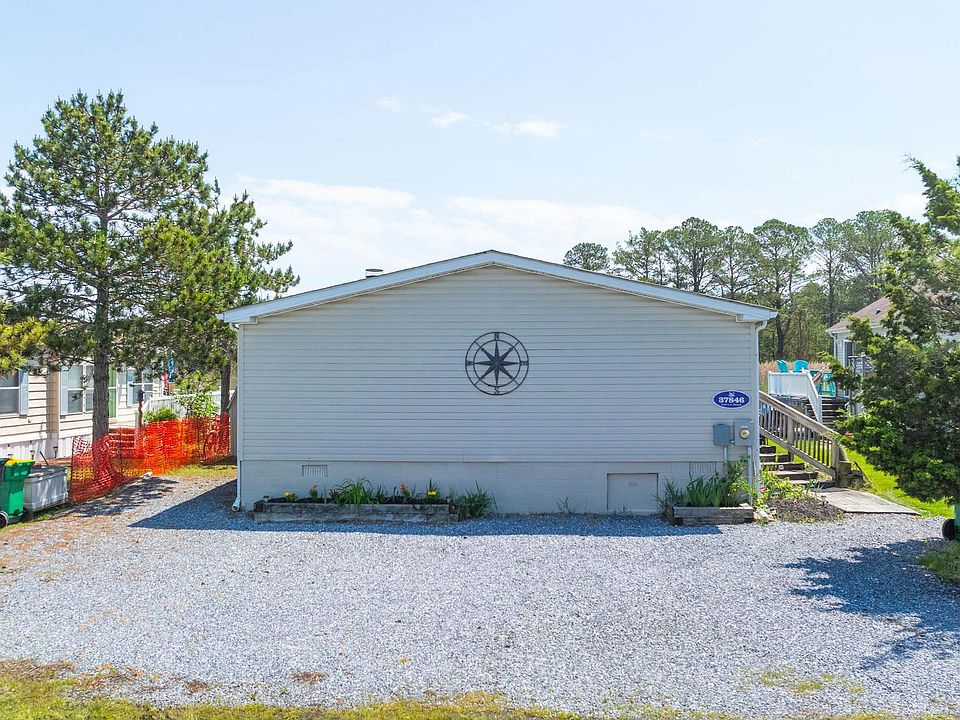 1st image of 37846 Swann Dr