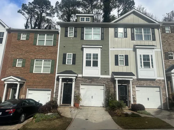 3060 Lauren Parc Rd, Decatur, GA 30032