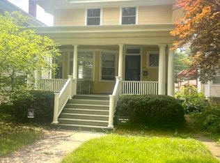 1031 Home Ave, Oak Park, IL 60304