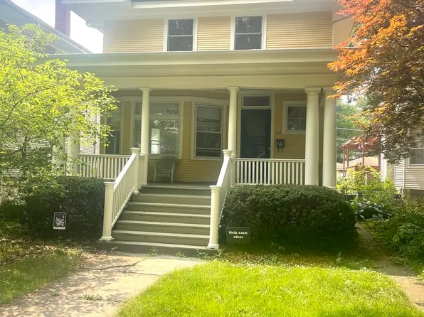 1031 Home Ave, Oak Park, IL 60304