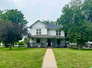 121 S 15th St, Dakota City, NE 68731